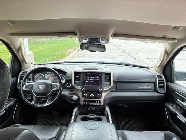 Used 2020 RAM 1500 Laramie AWD/4WD image 13