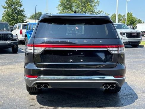Used 2021 Lincoln Aviator Reserve w/ Equipment Group 201A AWD/4WD image 12