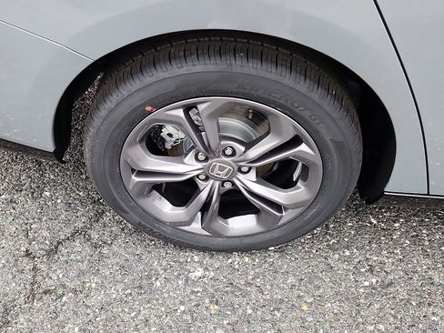 New 2025 Honda Accord EX-L image 5