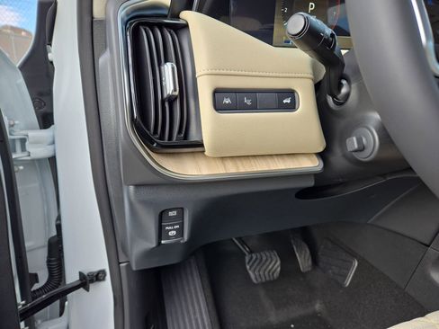 New 2026 Nissan Armada Platinum Reserve AWD/4WD image 19