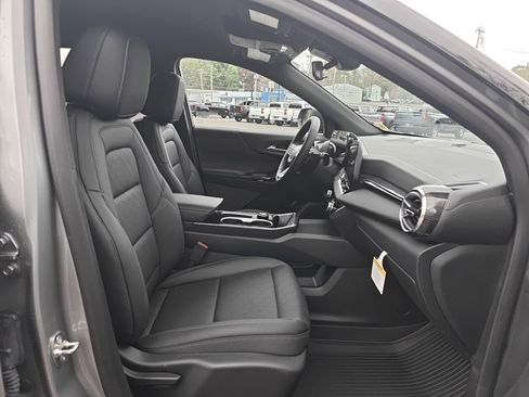 Certified 2026 Chevrolet Equinox LT w/ Convenience Package II FWD image 29