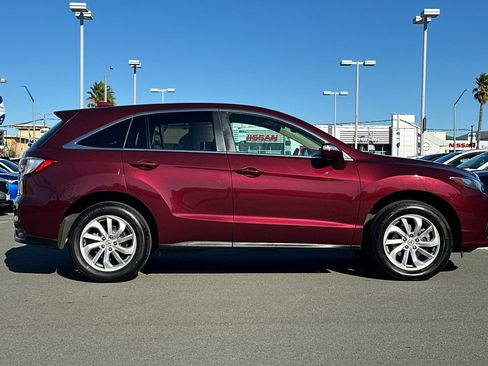 Used 2016 Acura RDX image 3