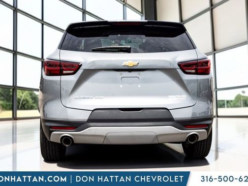 Used 2025 Chevrolet Blazer LT AWD/4WD image 20