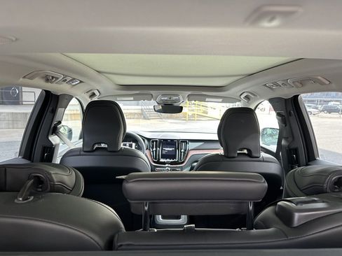 Certified 2024 Volvo XC60 T8 Ultimate w/ Protection Package Premier image 16