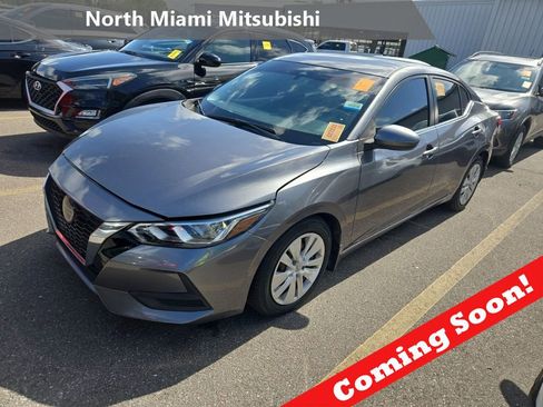 Used 2020 Nissan Sentra S FWD image 1
