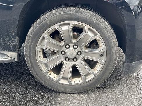Used 2016 GMC Yukon Denali w/ Open Road Package AWD/4WD image 11