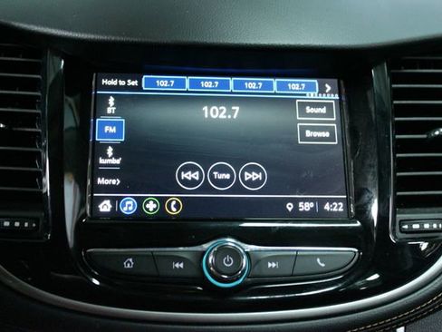 Used 2018 Chevrolet Trax LS AWD/4WD image 21