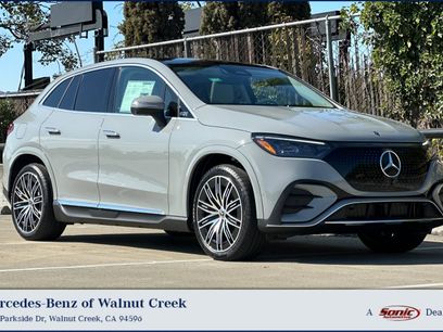 New 2026 Mercedes-Benz EQE 320 4MATIC SUV