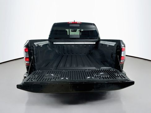 Used 2023 Nissan Frontier SV w/ SV Premium Package AWD/4WD image 30