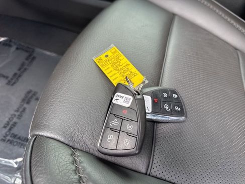 Used 2023 GMC Sierra 1500 Denali image 41