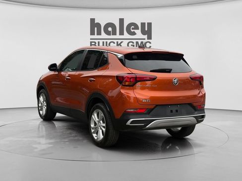 Used 2023 Buick Encore GX Preferred w/ Cold Weather Comfort Package FWD image 3