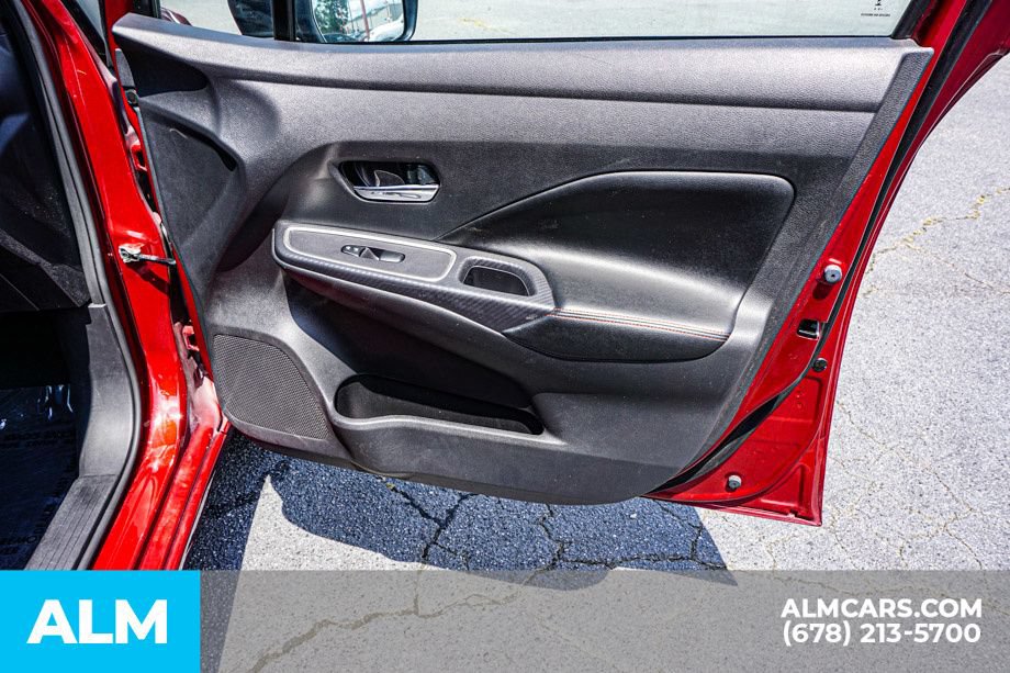 Used 2024 Nissan Versa SR FWD image 49