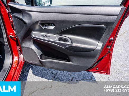 Used 2024 Nissan Versa SR FWD image 49