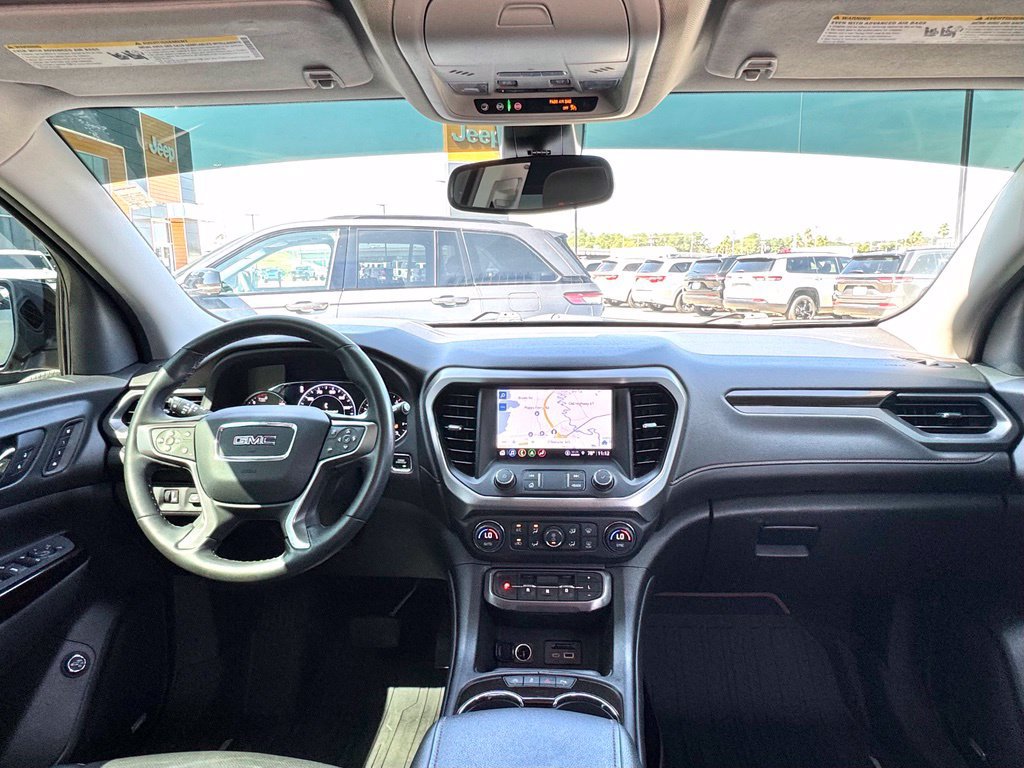 Used 2023 GMC Acadia AT4 w/ Technology Package AWD/4WD image 30