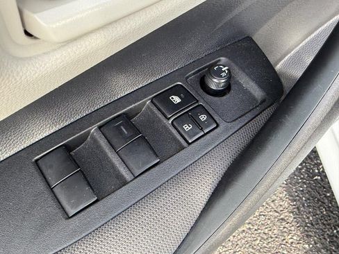 Used 2026 Toyota Corolla LE w/ LE Premium Package FWD image 18