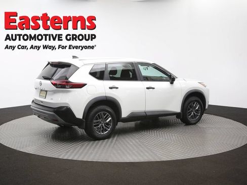 Used 2023 Nissan Rogue S AWD/4WD image 37
