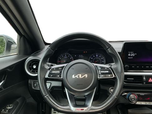 Used 2024 Kia Forte GT-Line w/ GT-Line Premium Package FWD image 12