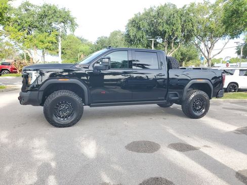 New 2026 GMC Sierra 2500 AT4X w/ AT4X AEV Edition AWD/4WD image 2