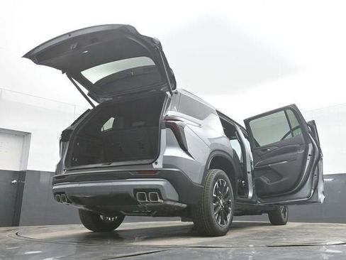 New 2026 Chevrolet Traverse LT FWD image 55