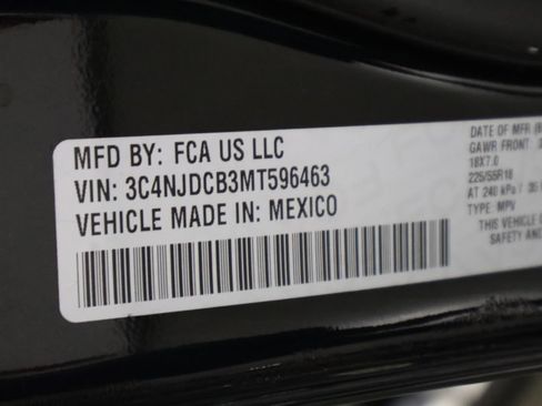 Used 2021 Jeep Compass Limited w/ Sun and Sound Group AWD/4WD image 44