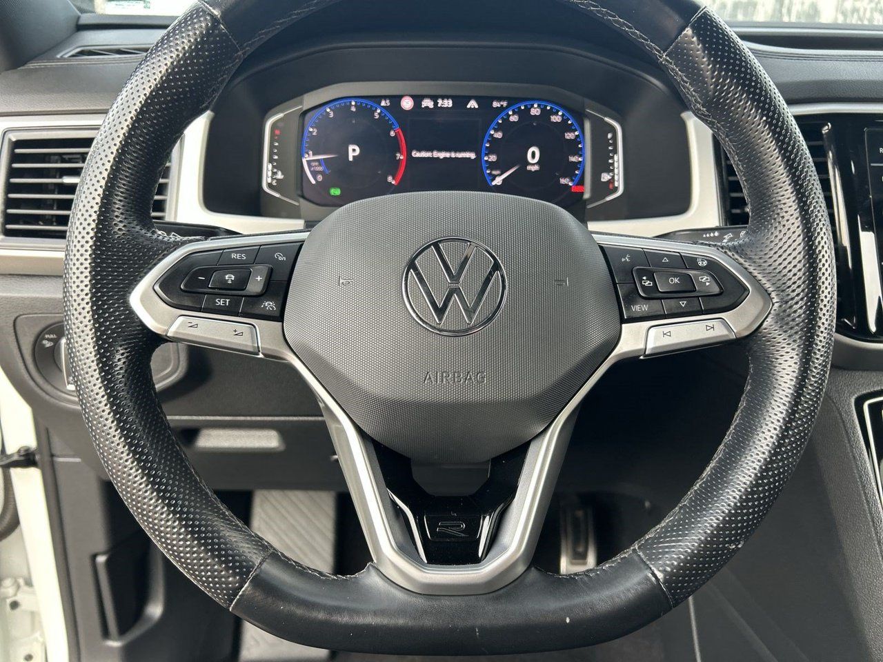 Used 2021 Volkswagen Atlas Cross Sport SEL Premium R-Line AWD/4WD image 20