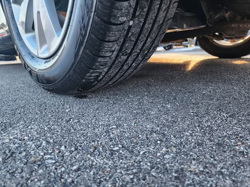 Used 2017 Kia Optima LX image 21