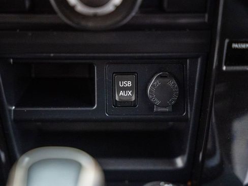 Used 2019 Toyota 4Runner TRD Off-Road AWD/4WD image 27