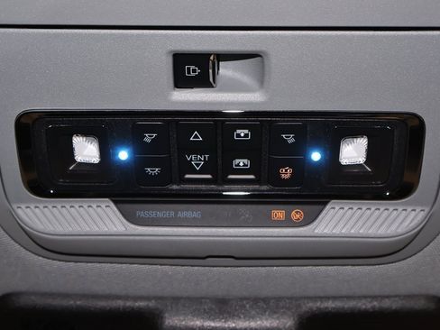 New 2026 Ford F350 Lariat w/ Black Appearance Package image 29