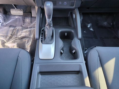 Used 2024 Nissan Frontier S image 13