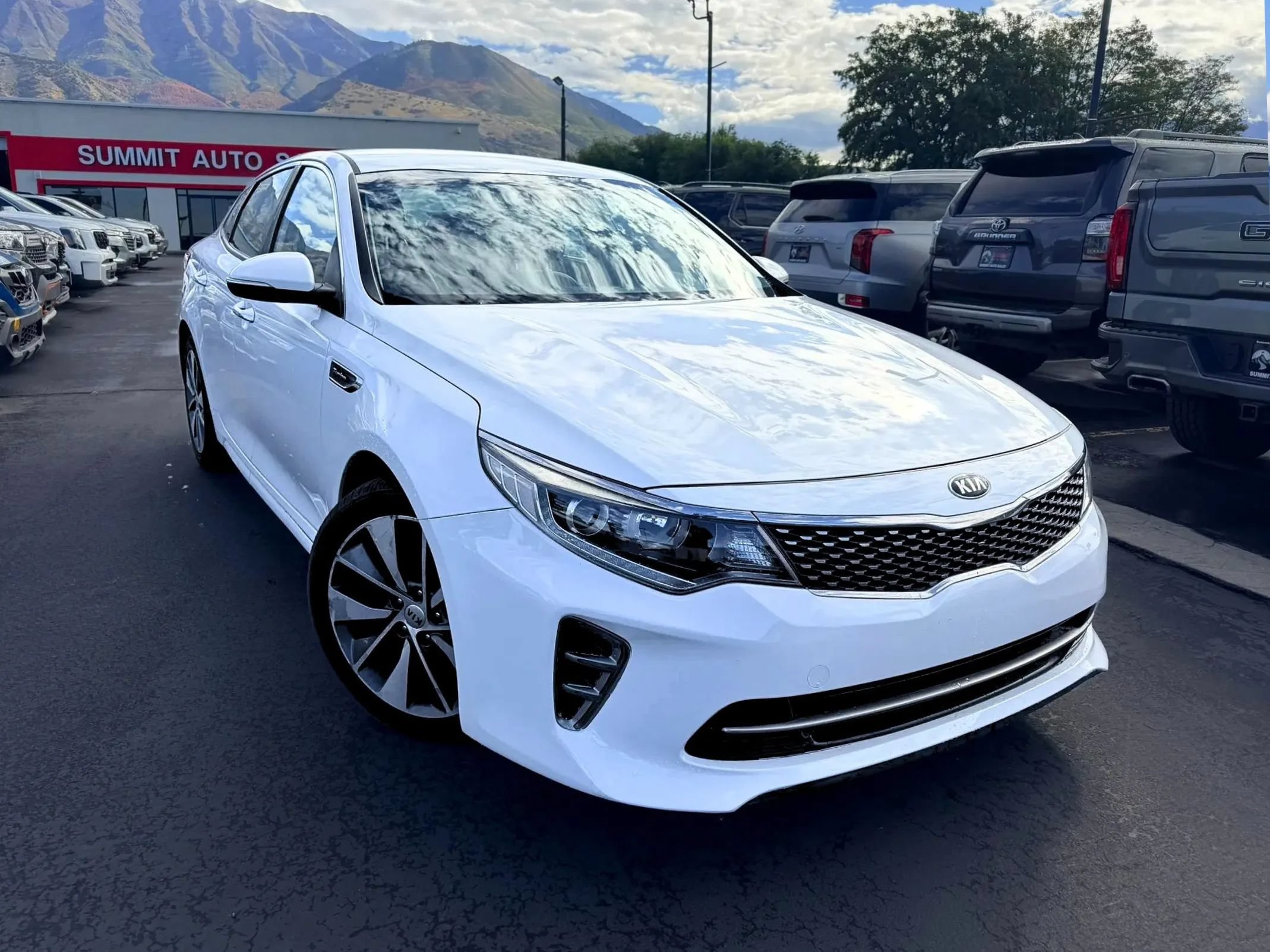 Used 2016 Kia Optima SX FWD image 2
