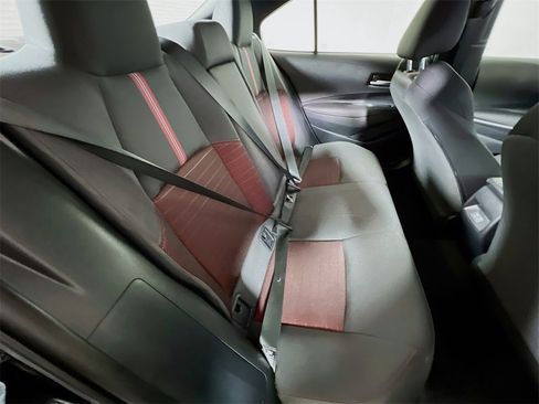 Used 2025 Toyota Corolla SE image 23