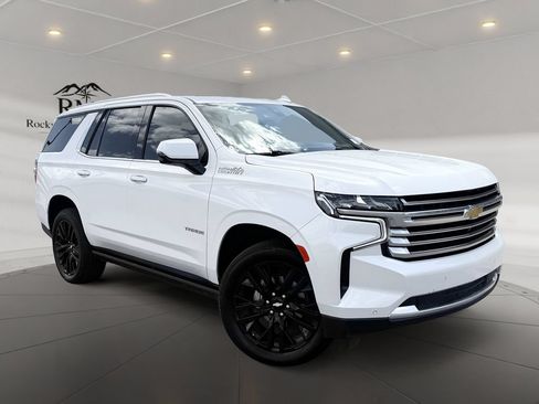 Used 2021 Chevrolet Tahoe High Country w/ Premium Package AWD/4WD image 1