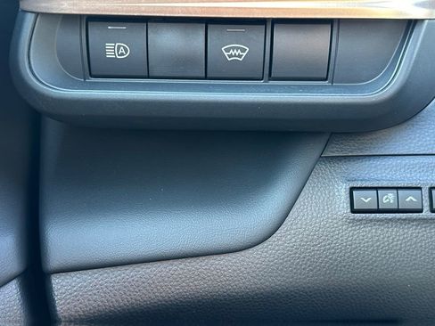 Used 2025 Toyota Crown XLE image 24