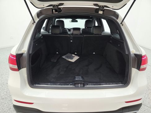 Used 2019 Mercedes-Benz GLC 300 image 20