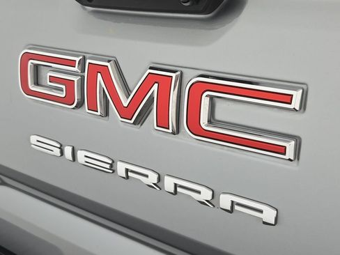 Certified 2025 GMC Sierra 1500 Elevation RWD image 37