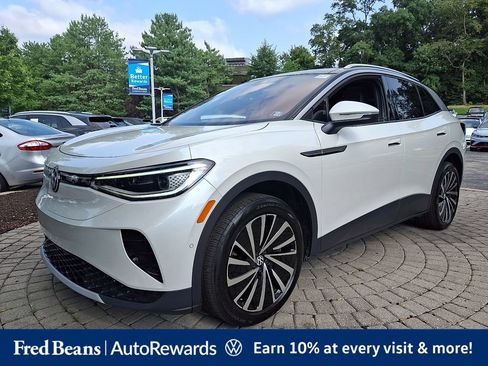 Certified 2023 Volkswagen ID.4 Pro S Plus AWD/4WD image 3