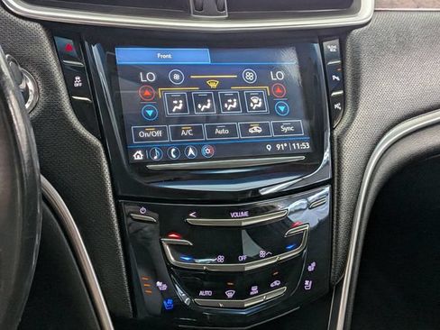 Used 2019 Cadillac XTS Luxury FWD image 28