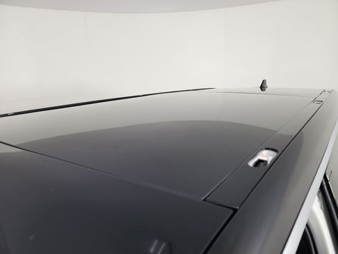 Used 2024 Rivian R1S Adventure AWD/4WD image 13