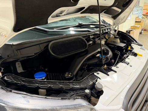 Used 2016 Ford Transit 350 XL image 45