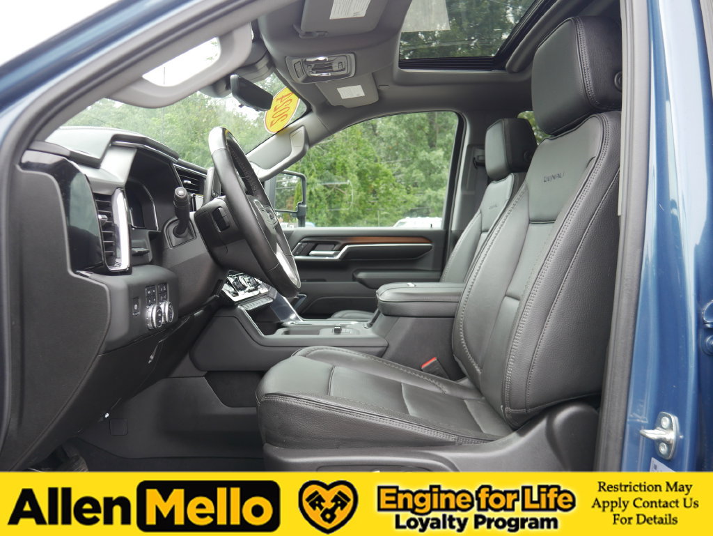 Used 2024 GMC Sierra 2500 Denali w/ Denali Reserve Package AWD/4WD image 16
