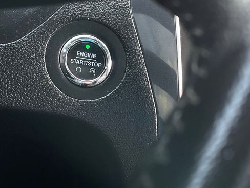 Used 2018 Ford Explorer Limited FWD image 17