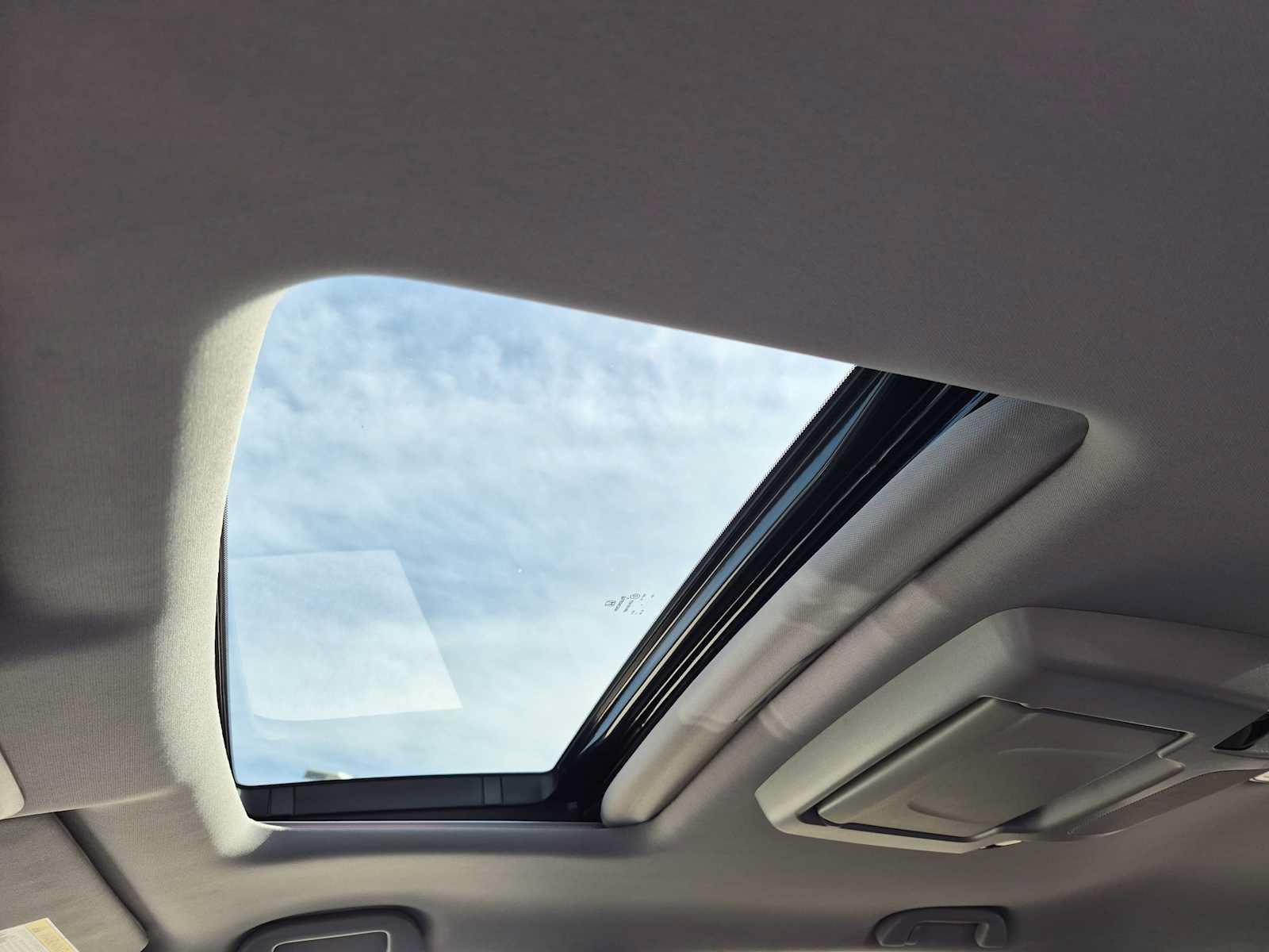 Certified 2020 Honda Pilot Touring image 19