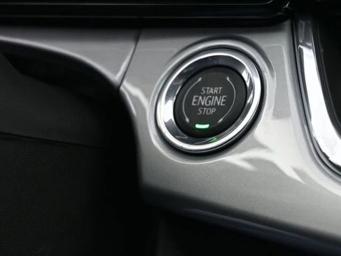 New 2026 Chevrolet Trax LT w/ Driver Confidence Package FWD image 23