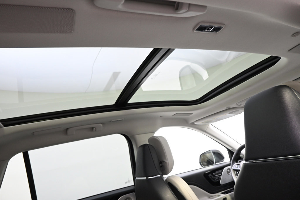 New 2026 Lincoln Aviator Reserve AWD/4WD image 17