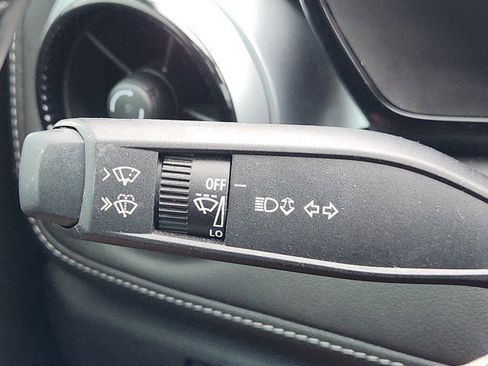 Used 2023 Chevrolet Colorado LT w/ LT Convenience Package II image 35