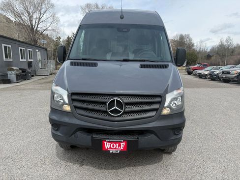 Used 2018 Mercedes-Benz Sprinter 2500 image 8