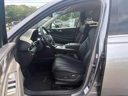 Used 2024 Genesis GV80 2.5T AWD/4WD image 10