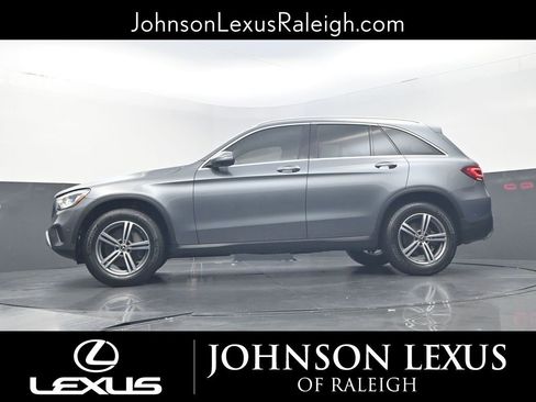 Used 2020 Mercedes-Benz GLC 300 4MATIC image 21