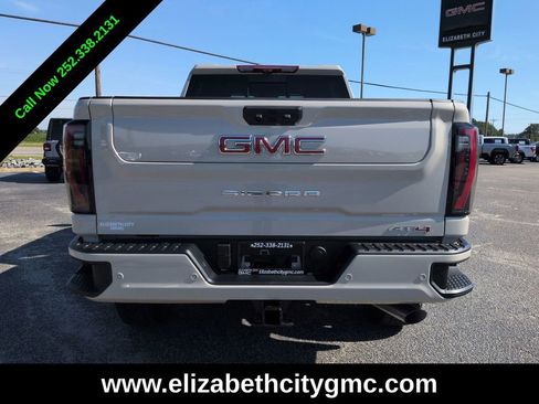 New 2026 GMC Sierra 2500 AT4 w/ AT4 Premium Plus Package AWD/4WD image 5