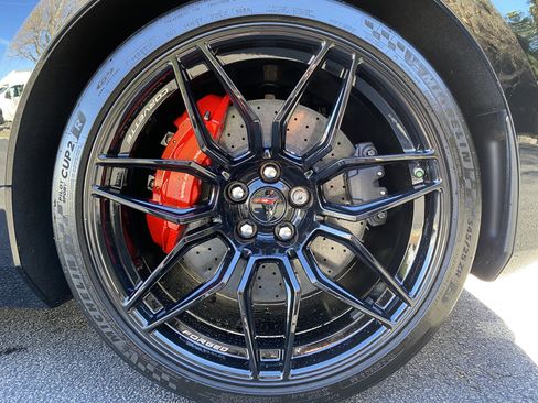 Used 2025 Chevrolet Corvette Z06 w/ Z07 Performance Package image 45